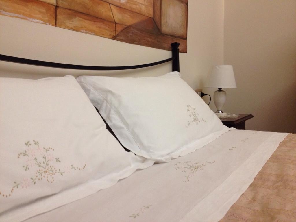 Dormire Nel Borgo Bovino Bilik gambar