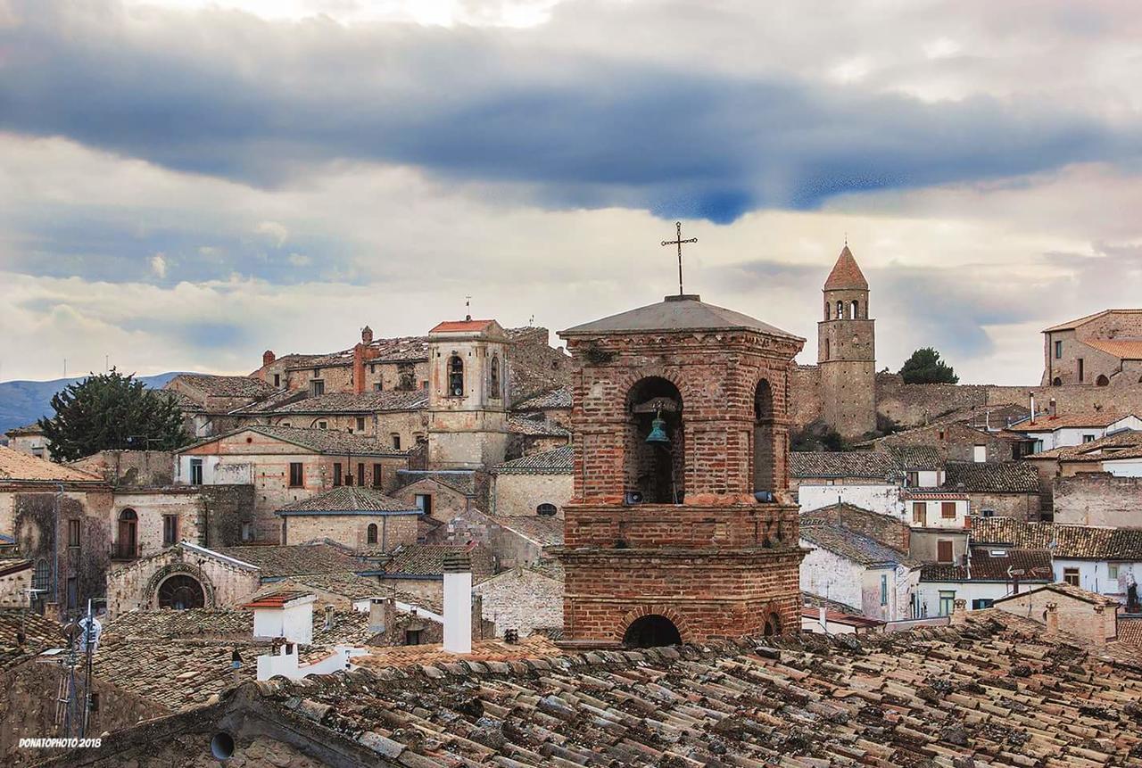 Dormire Nel Borgo Bovino Luaran gambar