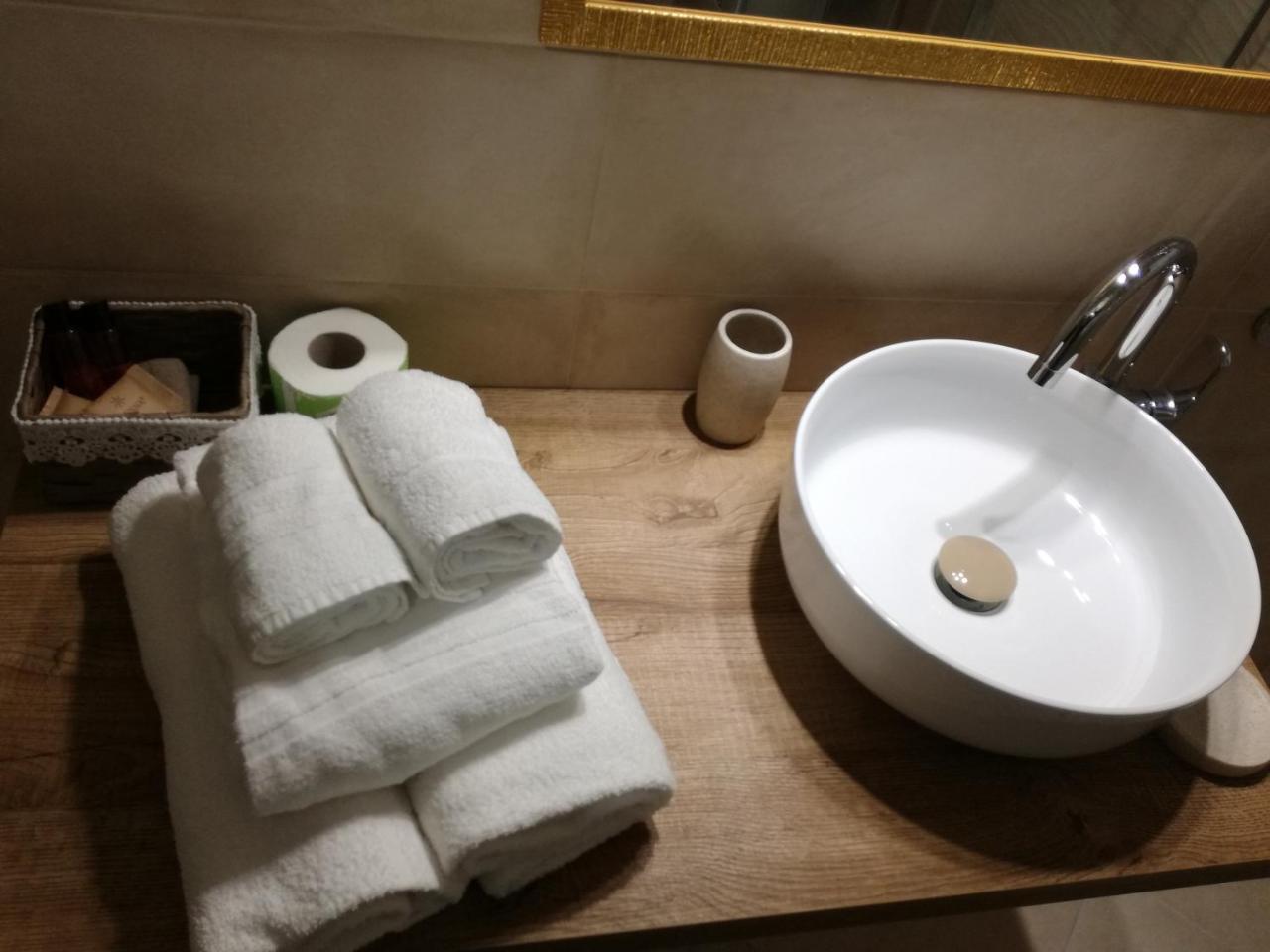 Dormire Nel Borgo Bovino Luaran gambar